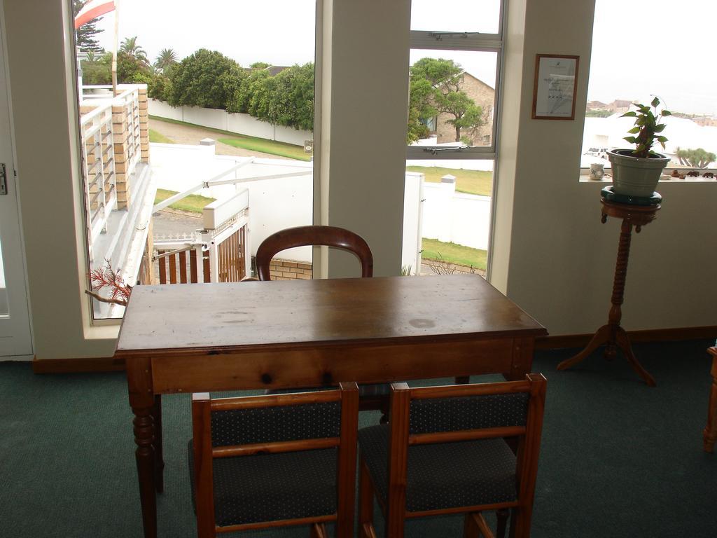 On The Bay Guesthouse Kruisfontein Luaran gambar