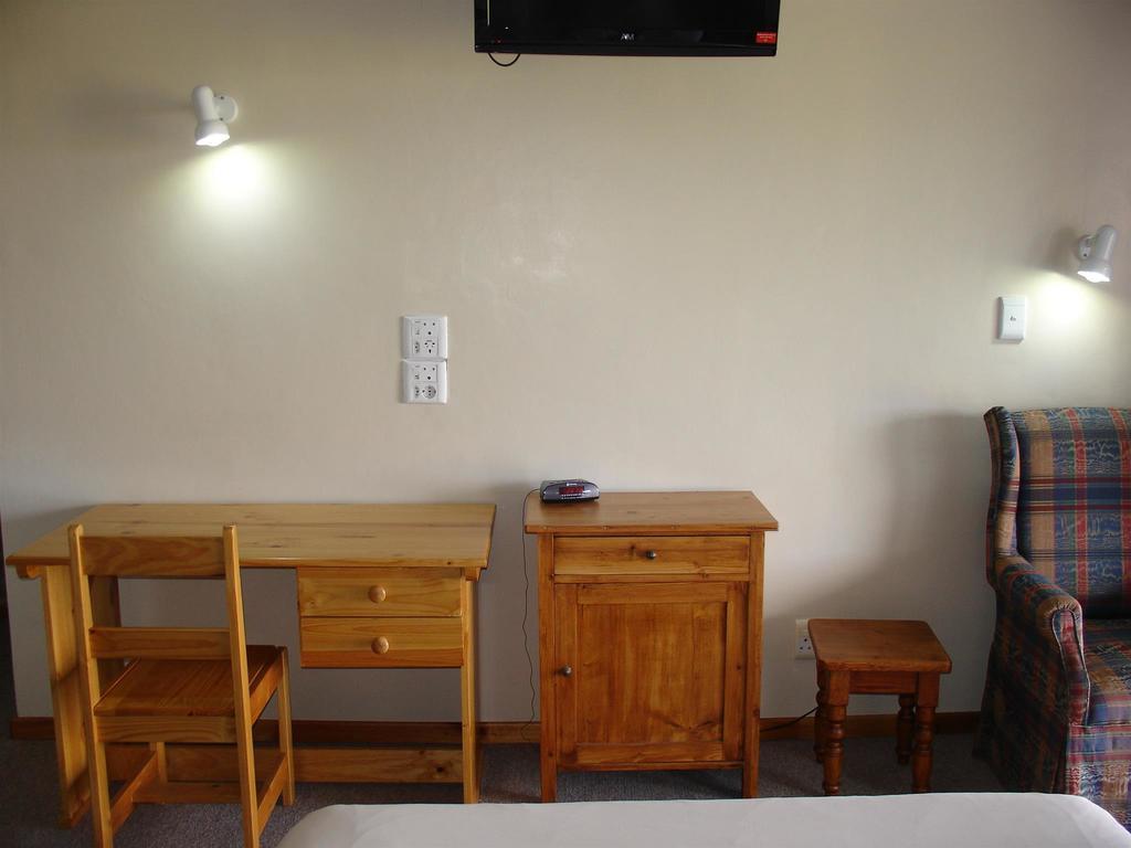 On The Bay Guesthouse Kruisfontein Bilik gambar