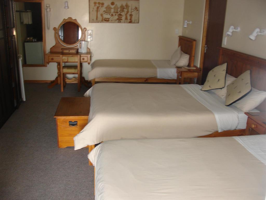 On The Bay Guesthouse Kruisfontein Bilik gambar
