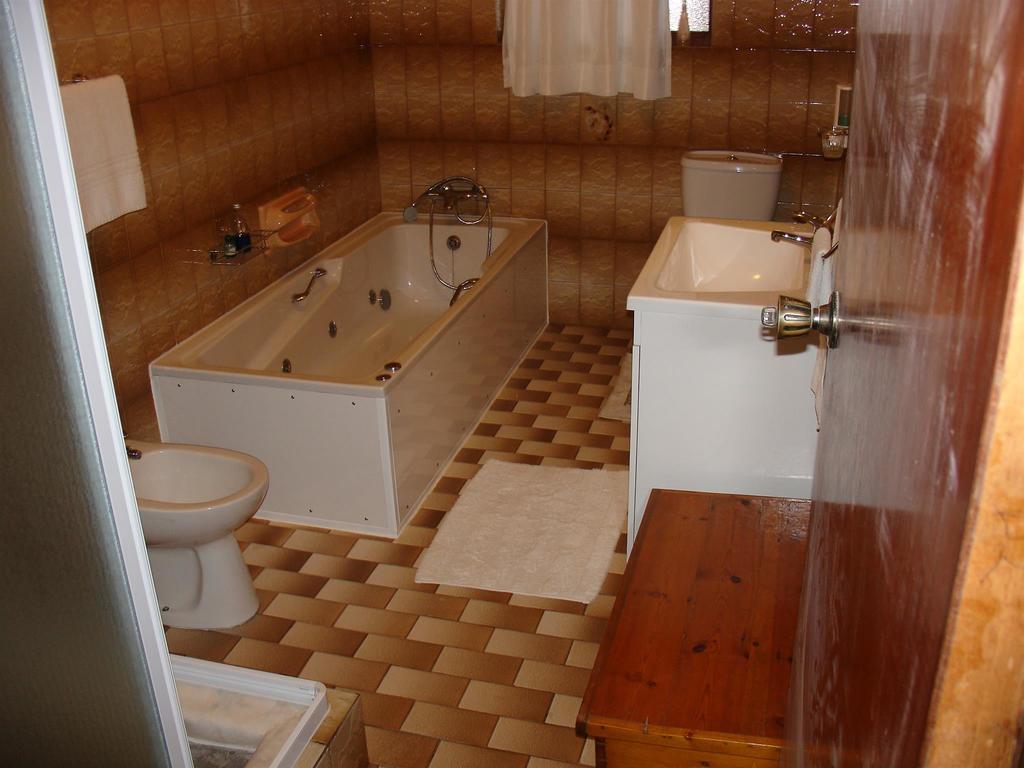 On The Bay Guesthouse Kruisfontein Bilik gambar